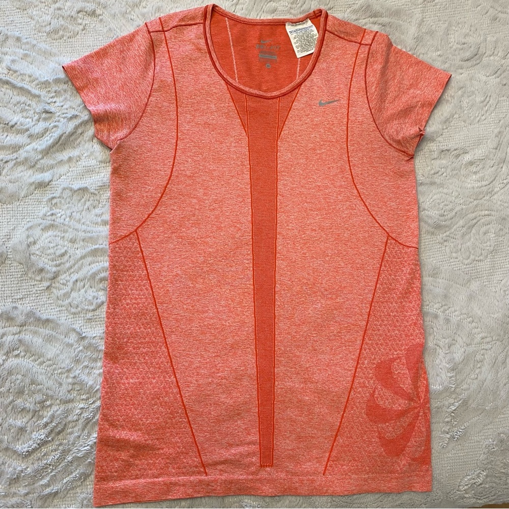 Nike dry fit athletic t-shirt